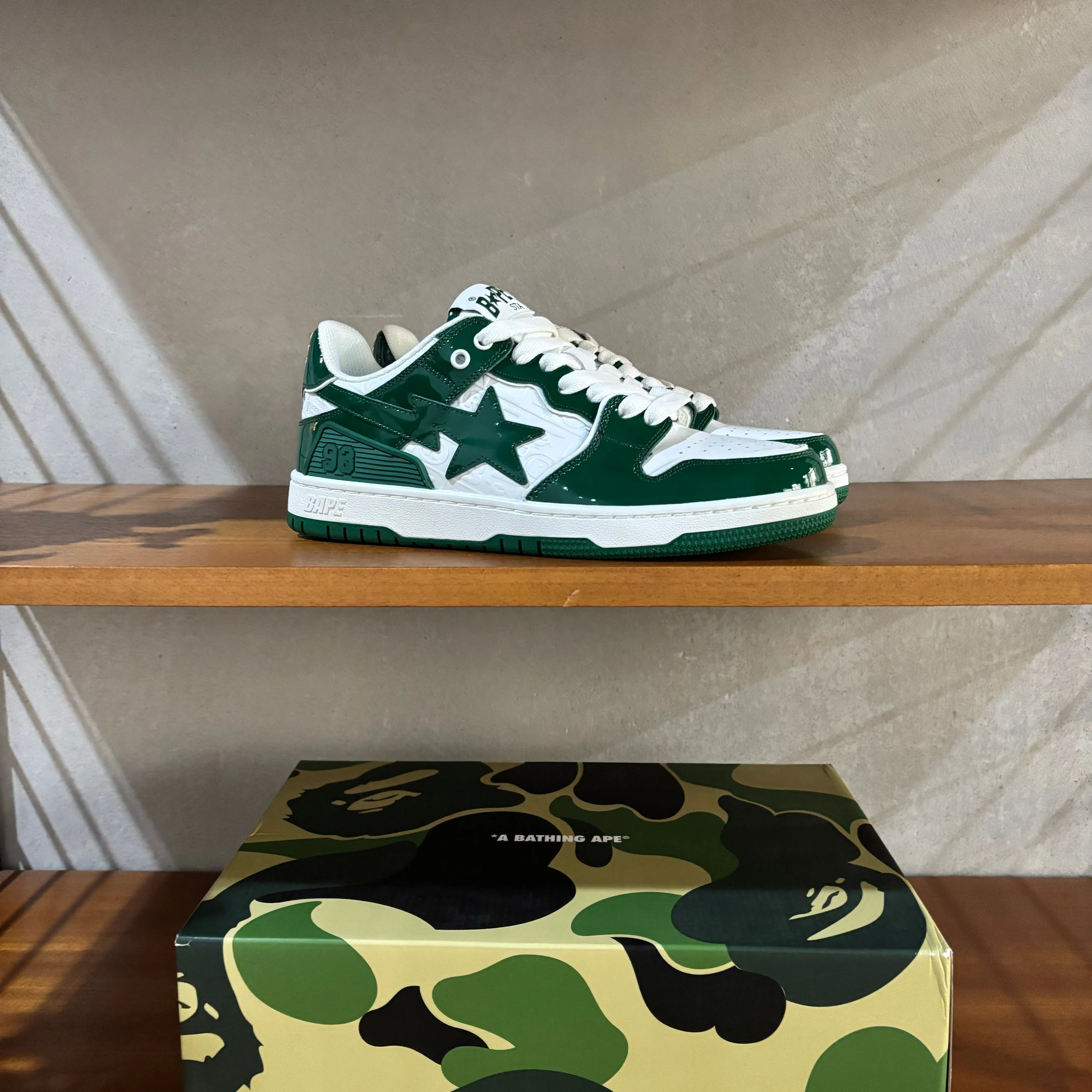 A Bathing Ape Bape SK8 Sta - UK 7 - Green White Patent