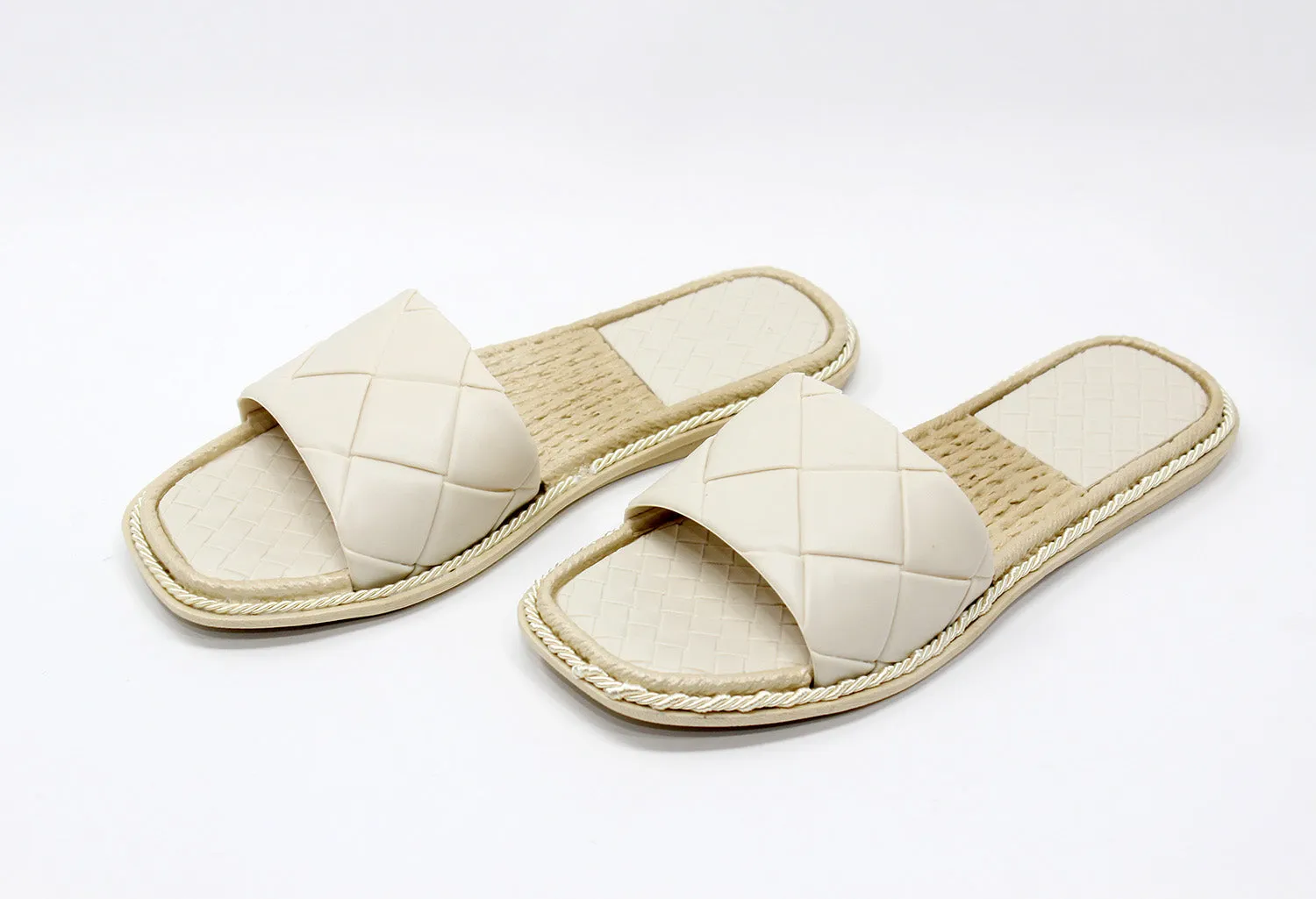 Beige Quilt Look Slide