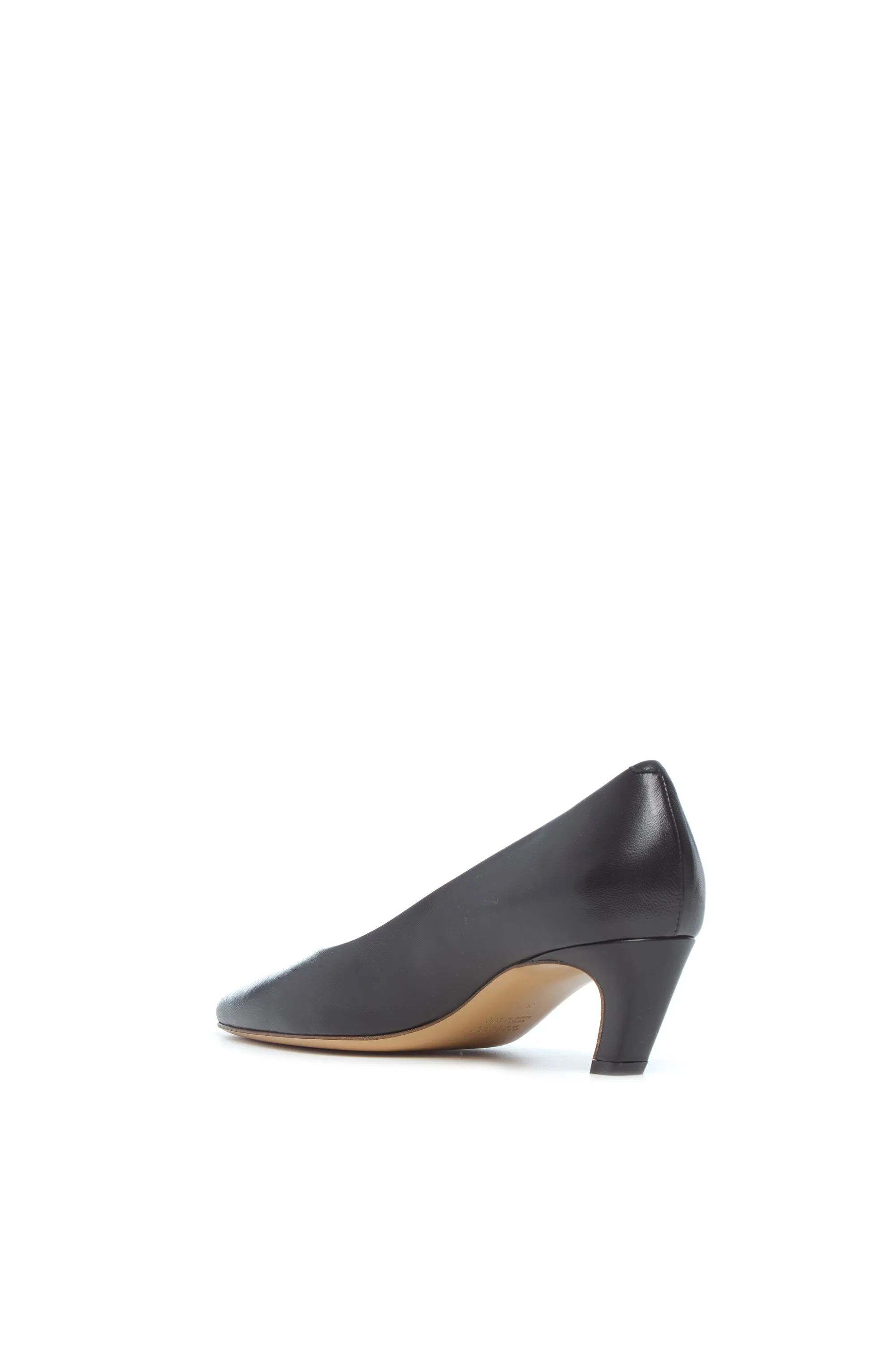 Peggy Pump in Black Nappa Leather