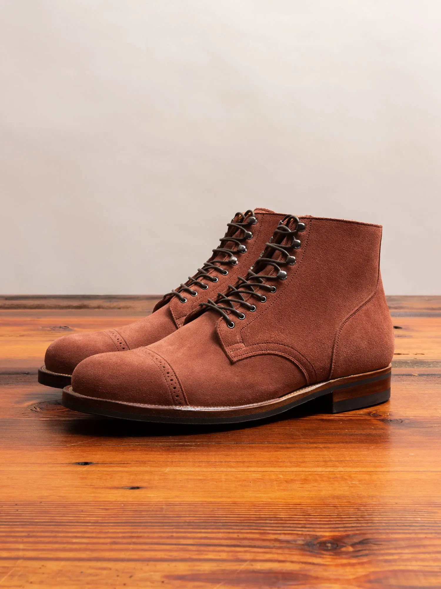 Service Boot 2030 in Sweet Potato Eco Veg Suede