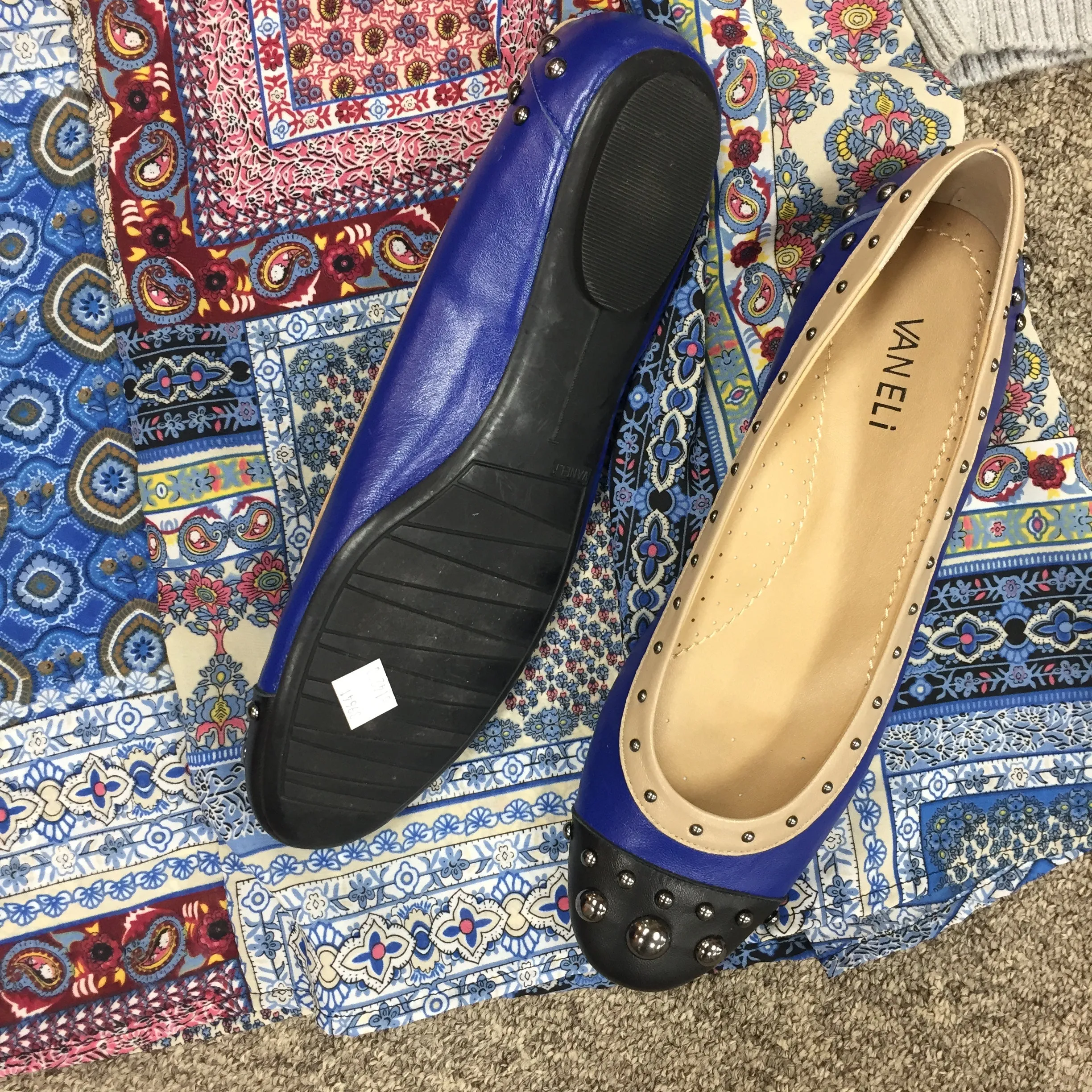 Vaneli Flats, Size 10N